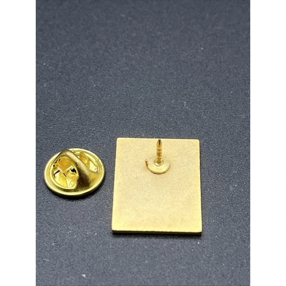 Smithsonian‎ Museum Study Tours Gold Tone Lapel Hat Pin